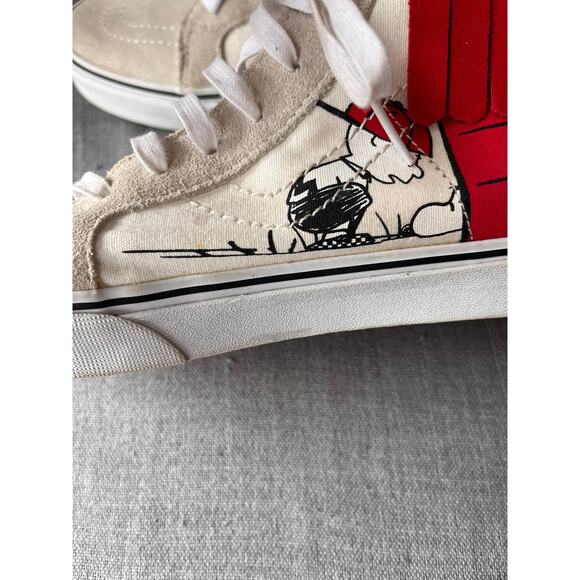 VANS x PEANUTS SK8-Hi Moc Sneakers Womens 10 Mens 8.5 Red Suede Fringe Snoopy - Picture 10 of 10